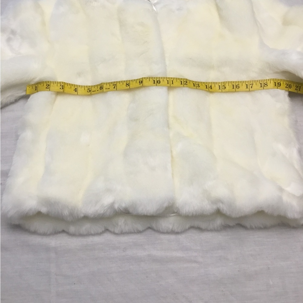 Off white Calvin Klein faux fur jacket size Sm - Picture 6 of 16